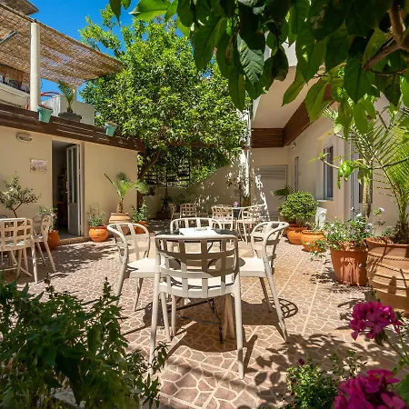 Geana Apartment